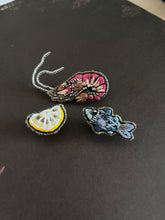 Carica l'immagine nel visualizzatore di Gallery, Spille miniature