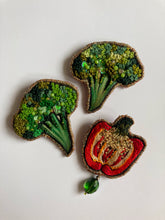 Carica l'immagine nel visualizzatore di Gallery, Spille