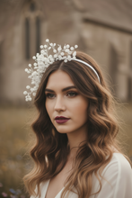 Load image into Gallery viewer, Close-up 3/4 con fiorellini più piccoli